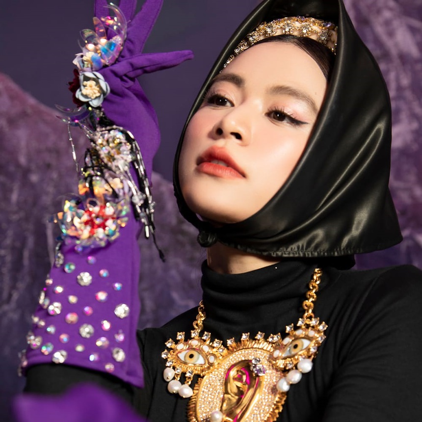 Nhạc Việt ngày nay: Sự pha trộn màu sắc của Hoàng Thùy Linh - Ảnh 2.