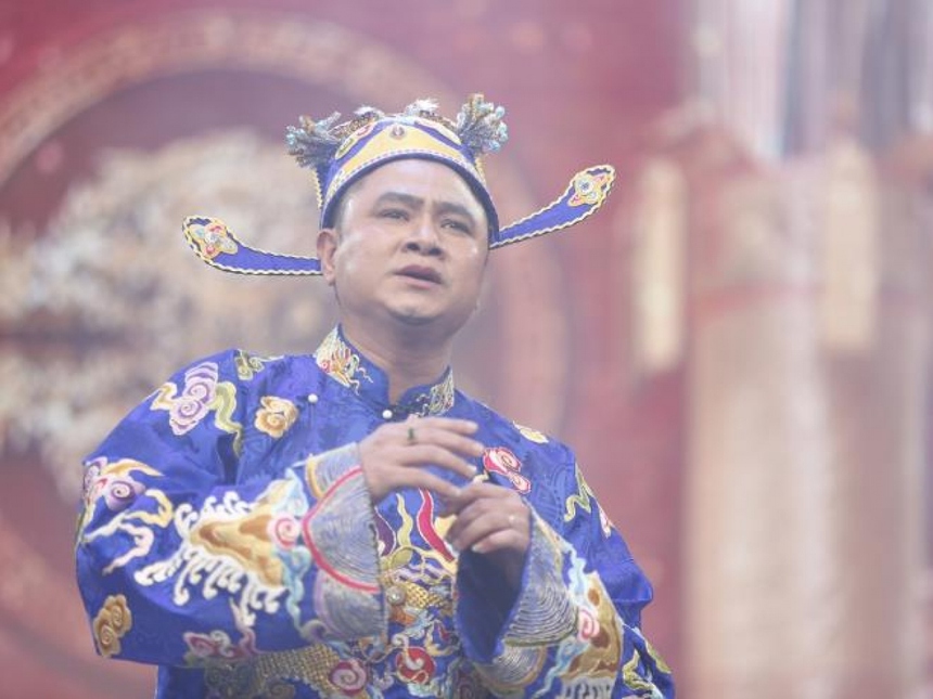 NSND Tự Long trong 'Táo quân': Biến hóa tài tình nhưng khán giả vẫn mê nhất điều này - Ảnh 1.