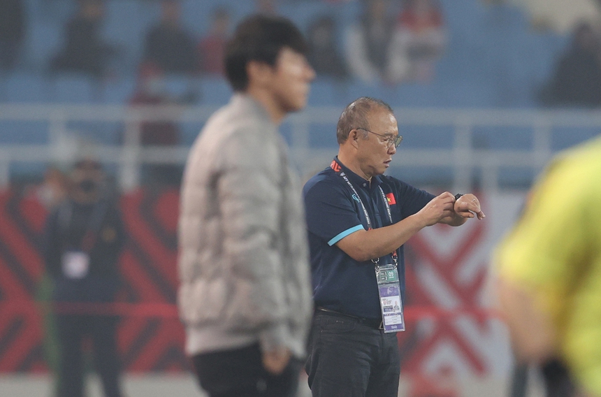 "Đòn hiểm" của ông Park - Ảnh 1.