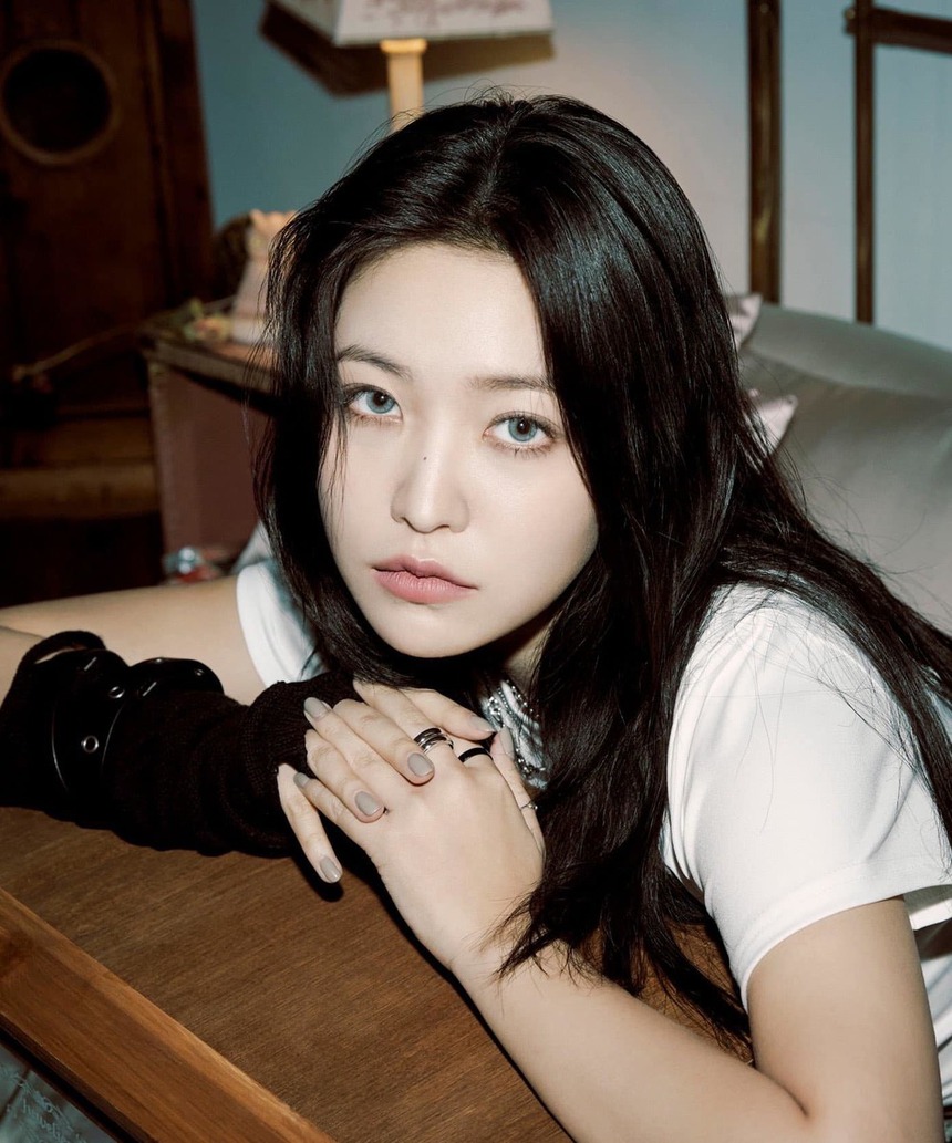 Những thần tượng bị ghét nhất K-pop: Bộ ba BTS không bằng Jennie Blackpink - Ảnh 10. Những thần tượng bị ghét nhất K-pop: Bộ ba BTS không bằng Jennie Blackpink - Ảnh 10.