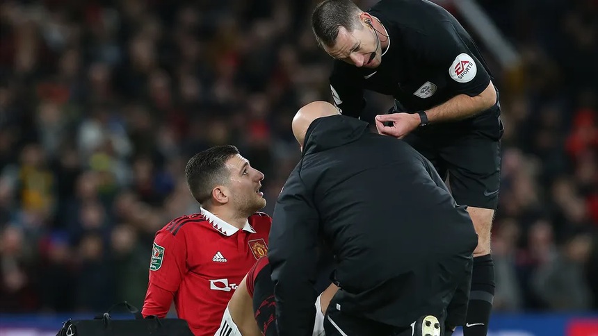 Tin bóng đá MU 12/1: Ten Hag vẫn chưa hài lòng với hàng công - Ảnh 4.