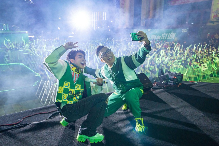 Isaac, Khắc Việt, Mono... cùng dàn line-up tên tuổi hội ngộ trong lễ hội Tết đặc biệt của Huda tại Quảng Bình - Ảnh 3. Isaac, Khắc Việt, Mono... cùng dàn line-up tên tuổi hội ngộ trong lễ hội Tết đặc biệt của Huda tại Quảng Bình - Ảnh 3.