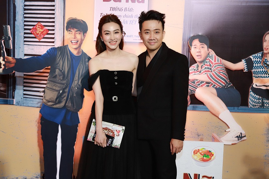 Trấn Thành khoác tay tình tứ bà xã Hari Won, cặp chị em Minh Hằng - Ngọc Trinh khoe nhan sắc một chín một mười - Ảnh 28. Trấn Thành khoác tay tình tứ bà xã Hari Won, cặp chị em Minh Hằng - Ngọc Trinh khoe nhan sắc một chín một mười - Ảnh 28.