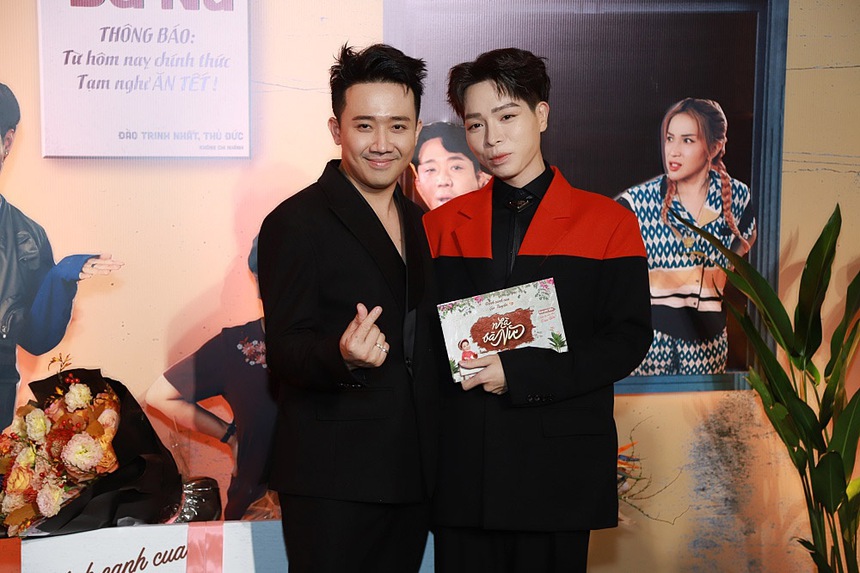 Trấn Thành khoác tay tình tứ bà xã Hari Won, cặp chị em Minh Hằng - Ngọc Trinh khoe nhan sắc một chín một mười - Ảnh 27. Trấn Thành khoác tay tình tứ bà xã Hari Won, cặp chị em Minh Hằng - Ngọc Trinh khoe nhan sắc một chín một mười - Ảnh 27.