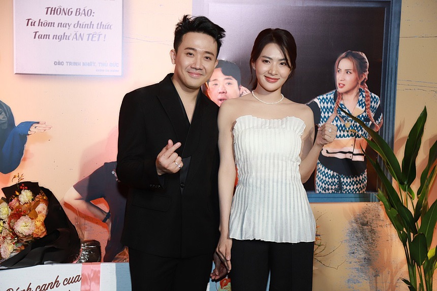 Trấn Thành khoác tay tình tứ bà xã Hari Won, cặp chị em Minh Hằng - Ngọc Trinh khoe nhan sắc một chín một mười - Ảnh 43. Trấn Thành khoác tay tình tứ bà xã Hari Won, cặp chị em Minh Hằng - Ngọc Trinh khoe nhan sắc một chín một mười - Ảnh 43.