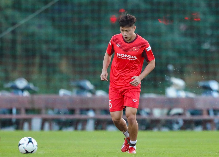 Bóng đá Việt Nam 2023: Đội hình cầu thủ tuổi Mão - Ảnh 3.