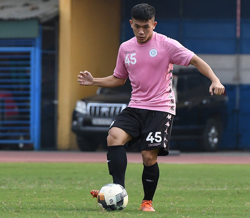 Bóng đá Việt Nam 2023: Đội hình cầu thủ tuổi Mão - Ảnh 5.