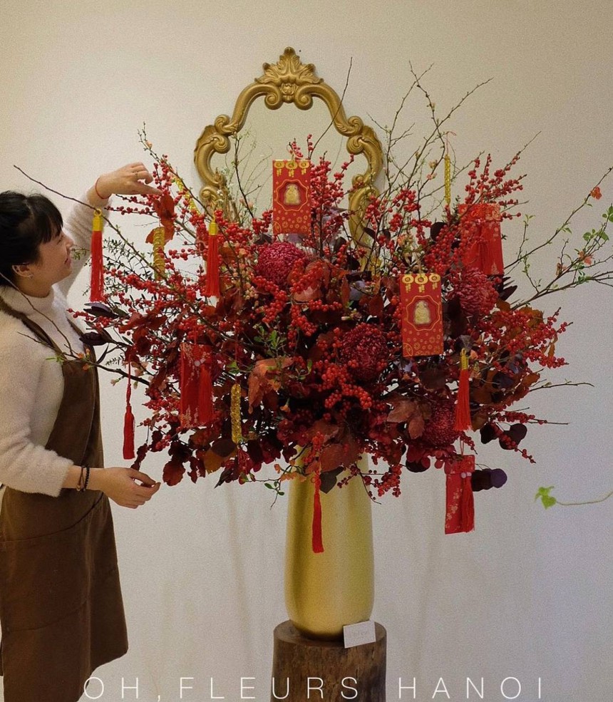 Bình hoa chơi Tết của hội nhiều tiền: Đào đỏ Hà Lan giá gần 36 triệu, đào đông cỡ 20 triệu 'đắt hàng như tôm tươi'  - Ảnh 6.