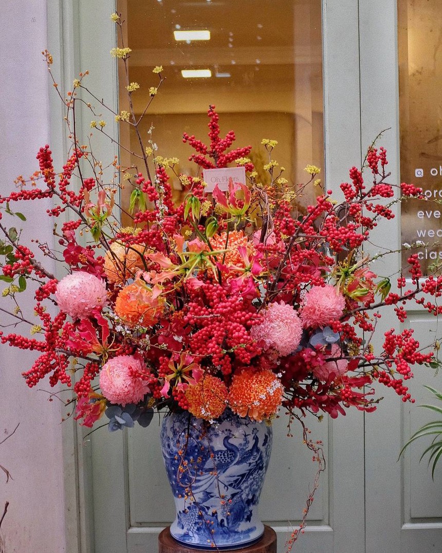 Bình hoa chơi Tết của hội nhiều tiền: Đào đỏ Hà Lan giá gần 36 triệu, đào đông cỡ 20 triệu 'đắt hàng như tôm tươi'  - Ảnh 7.