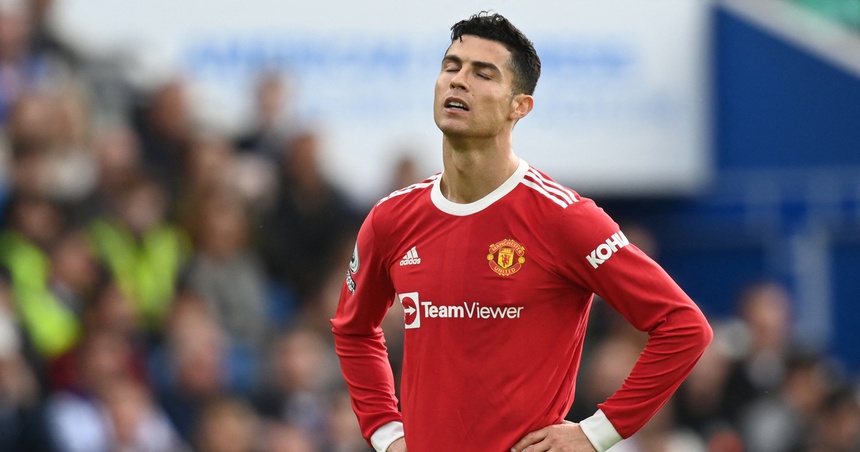 Ronaldo biến mất khỏi danh sách 100 đề cử Team Of The Year của FIFA Online 4  - Ảnh 2.