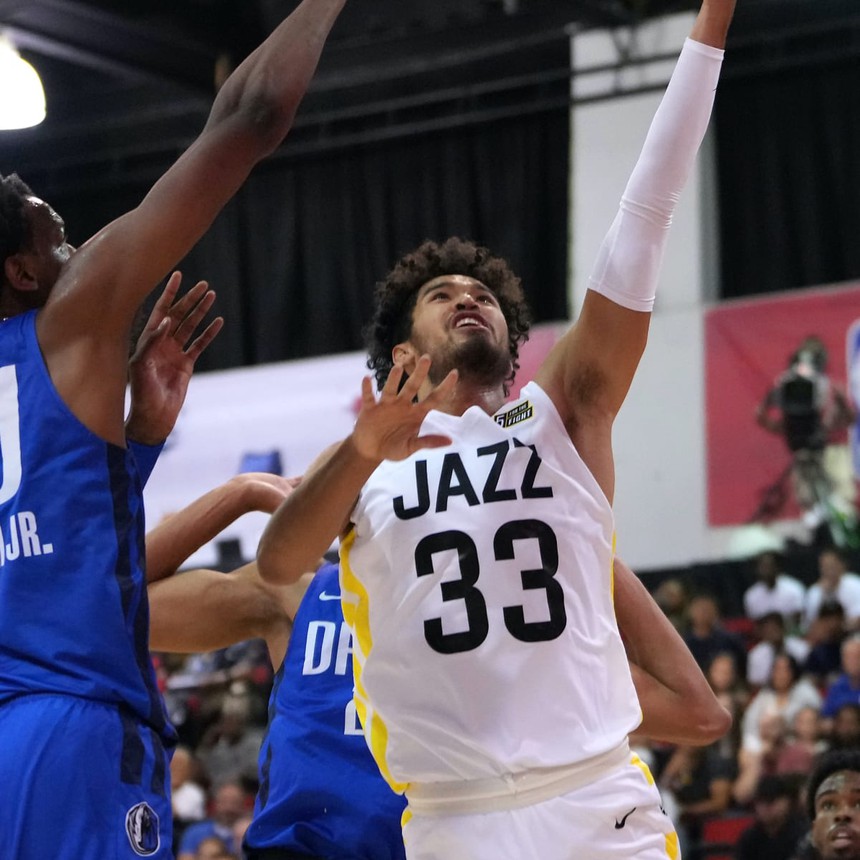 Jaylin Williams và Johnny Juzang: Những niềm tự hào Việt ở NBA - Ảnh 2. Jaylin Williams và Johnny Juzang: Những niềm tự hào Việt ở NBA - Ảnh 2.