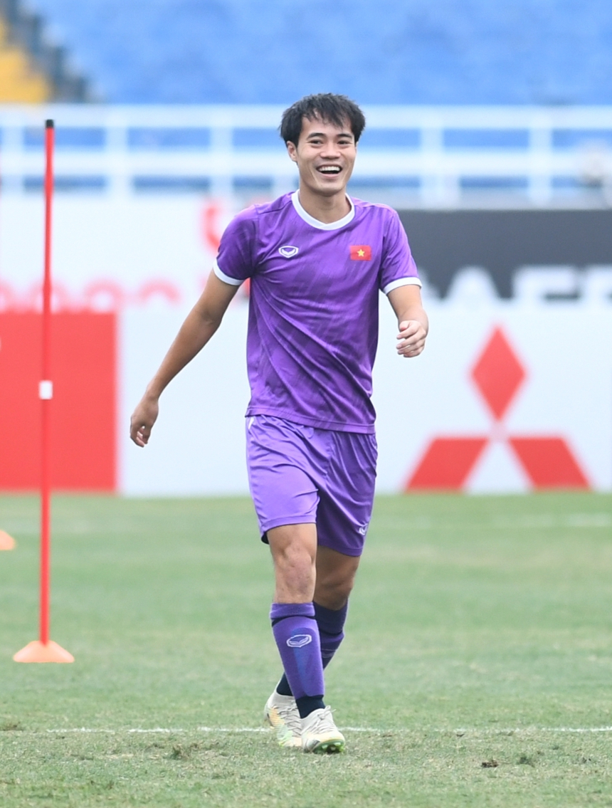 Phan Văn Đức, Tuấn Hải làm mới bản thân trước đại chiến với ĐT Thái Lan - Ảnh 5.