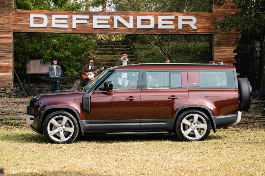 Nhà giàu thích "phượt" - Ảnh 1.