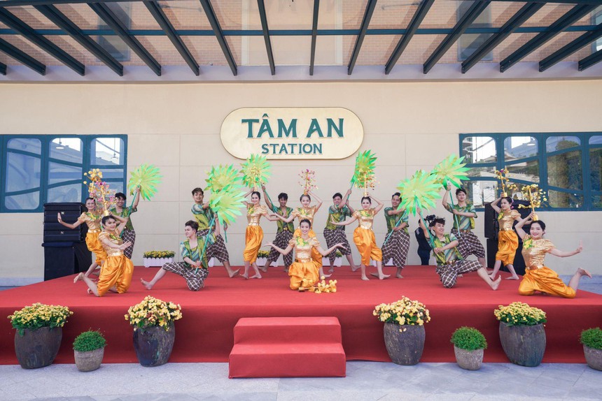 Núi Bà Tây Ninh: Nhiều trải nghiệm mới hấp dẫn trong dịp Tết Nguyên đán - Ảnh 4.