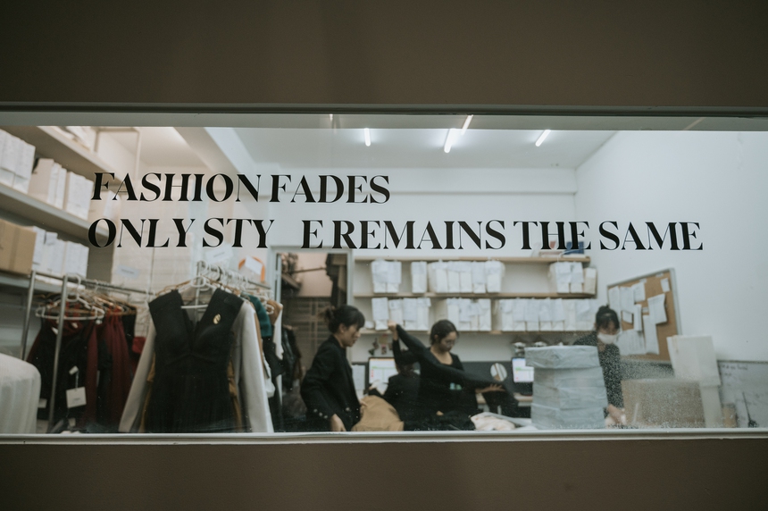 Cường Đàm - NTK hướng nội bị Gen Z chinh phục, kể hết về cái duyên với Hà Hồ cùng tâm sức dành cho thời trang bền vững - Ảnh 6.