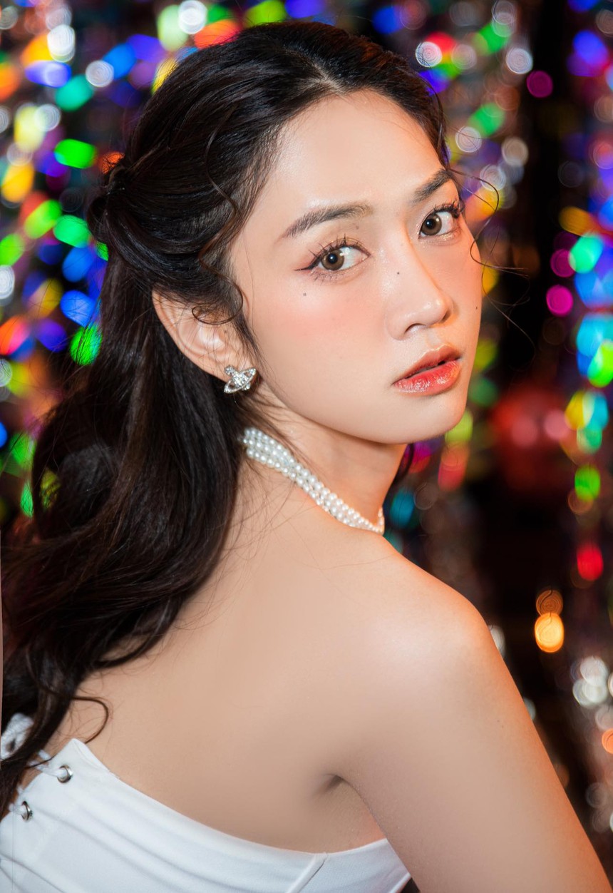 Lê Bống 'debut' sóng nhà đài với vai trò MC dịp Tết Nguyên Đán - Ảnh 1.