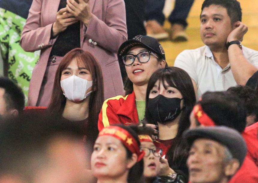 Màn chào cờ đầy xúc động của HLV Park Hang-seo trong trận đấu cuối cùng trên sân Mỹ Đình - Ảnh 11.