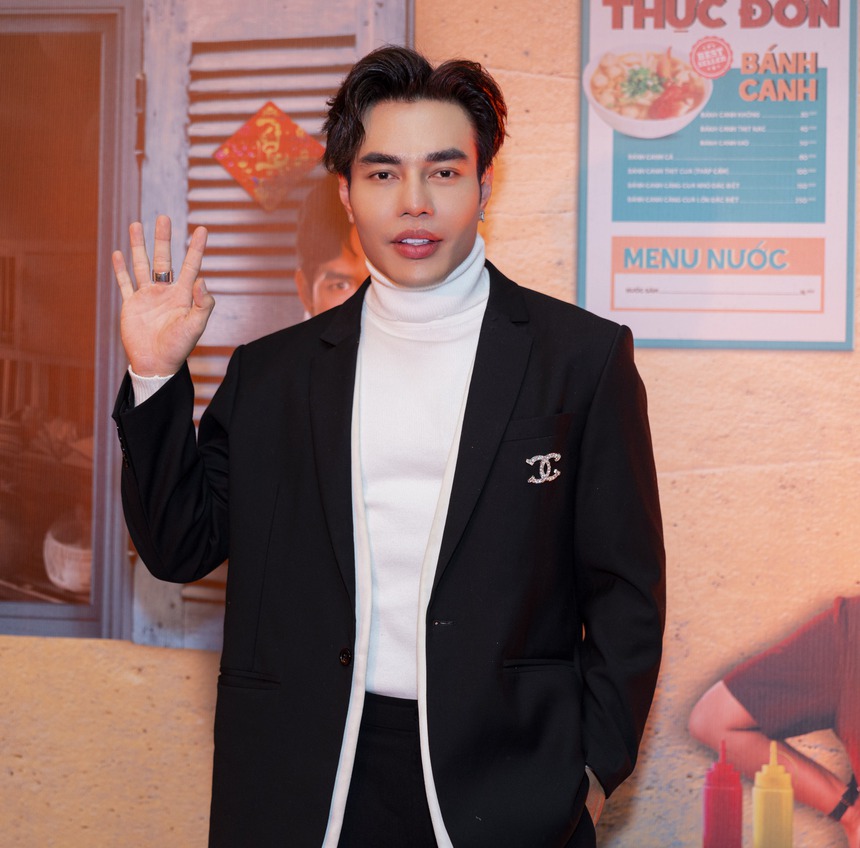 Trấn Thành - Hari Won dạo này tình muốn xỉu: Phát 'cẩu lương' cạnh dàn sao đình đám ngay tại họp báo 'Nhà bà nữ'! - Ảnh 6.