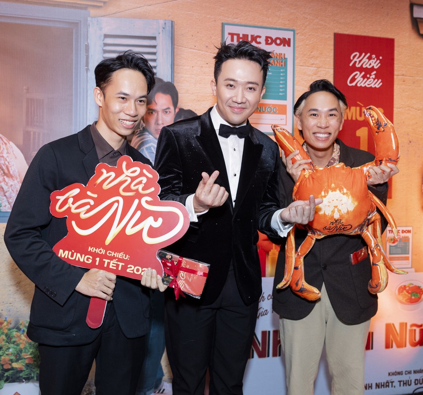 Trấn Thành - Hari Won dạo này tình muốn xỉu: Phát 'cẩu lương' cạnh dàn sao đình đám ngay tại họp báo 'Nhà bà nữ'! - Ảnh 16.