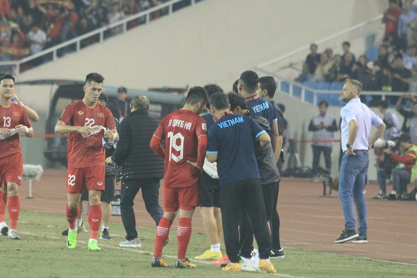 Đội tuyển Việt Nam chưa là chính mình - Ảnh 2. Đội tuyển Việt Nam chưa là chính mình - Ảnh 2.