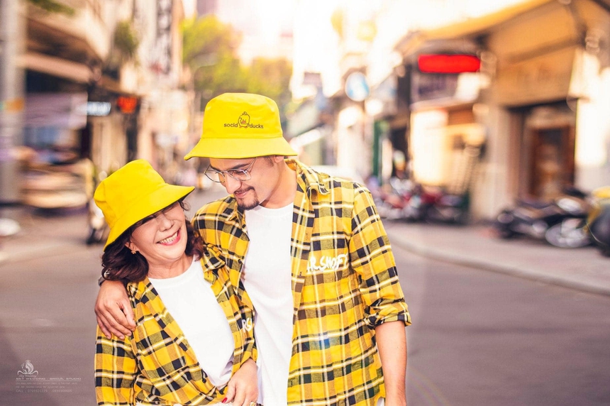 Bất ngờ với hiện tại của cô dâu 65 tuổi ở Đồng Nai và chồng trẻ Pakistan khuấy đảo MXH một thời - Ảnh 2. Bất ngờ với hiện tại của cô dâu 65 tuổi ở Đồng Nai và chồng trẻ Pakistan khuấy đảo MXH một thời - Ảnh 2.