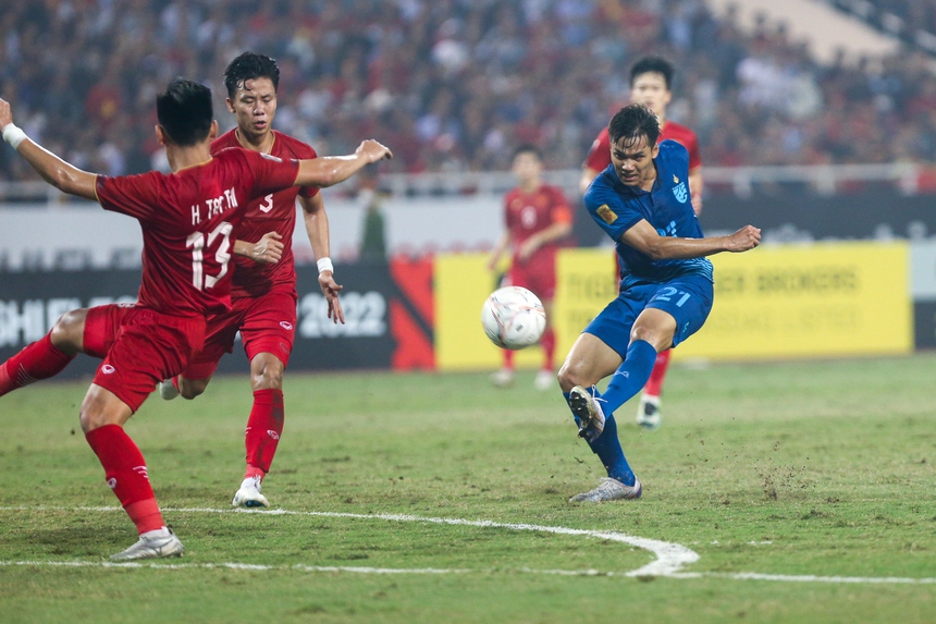 HLV Park Hang-seo đừng chờ tổ trọng tài để phàn nàn khi nghỉ giữa hiệp - Ảnh 4.