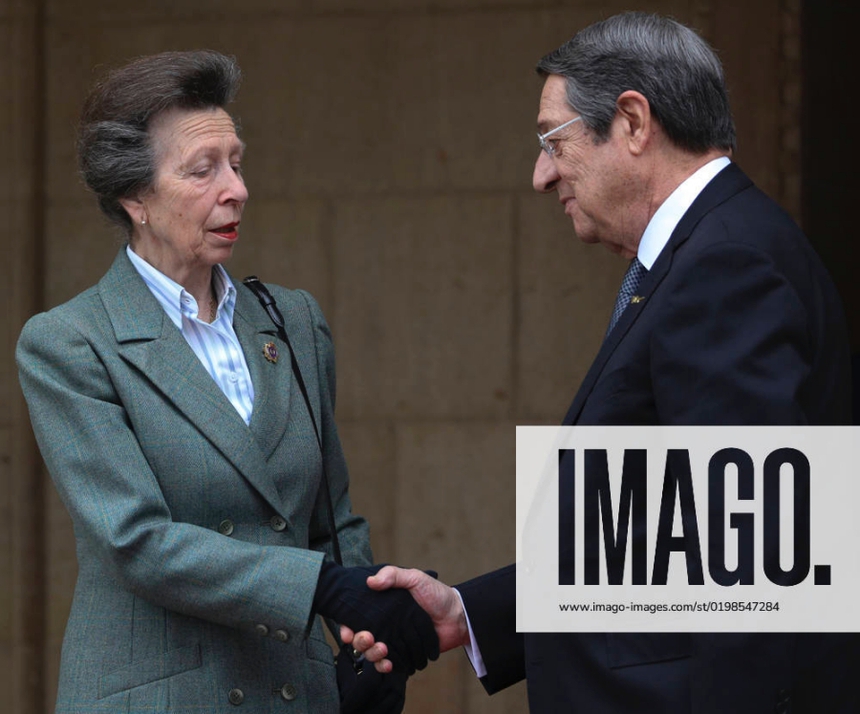 Sau cáo buộc và chỉ trích của Hoàng tử Harry trong hồi ký, Hoàng gia Anh thế nào? - Ảnh 3.