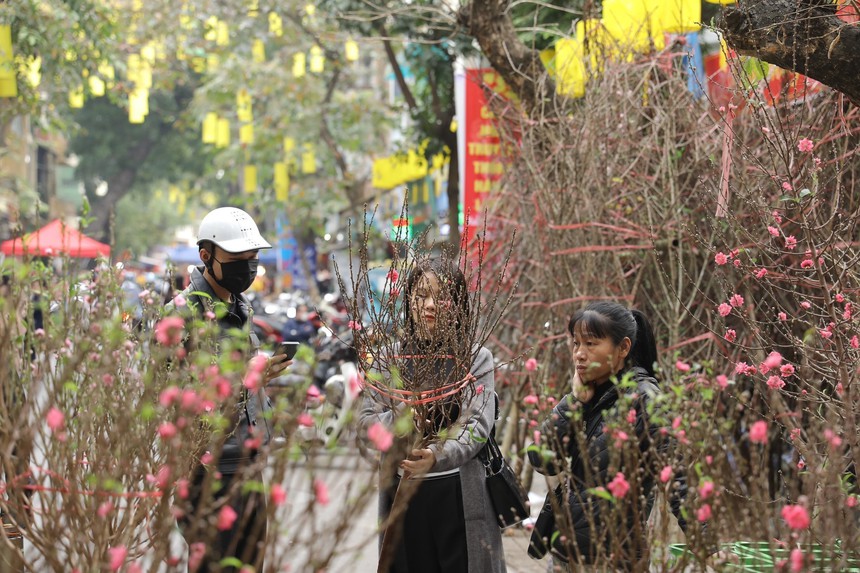 Bắc Bộ trưa chiều trời nắng - Ảnh 1.