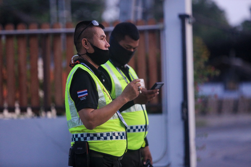 Đội tuyển Việt Nam được BTC bố trí an ninh bảo vệ khi tập luyện - Ảnh 4.