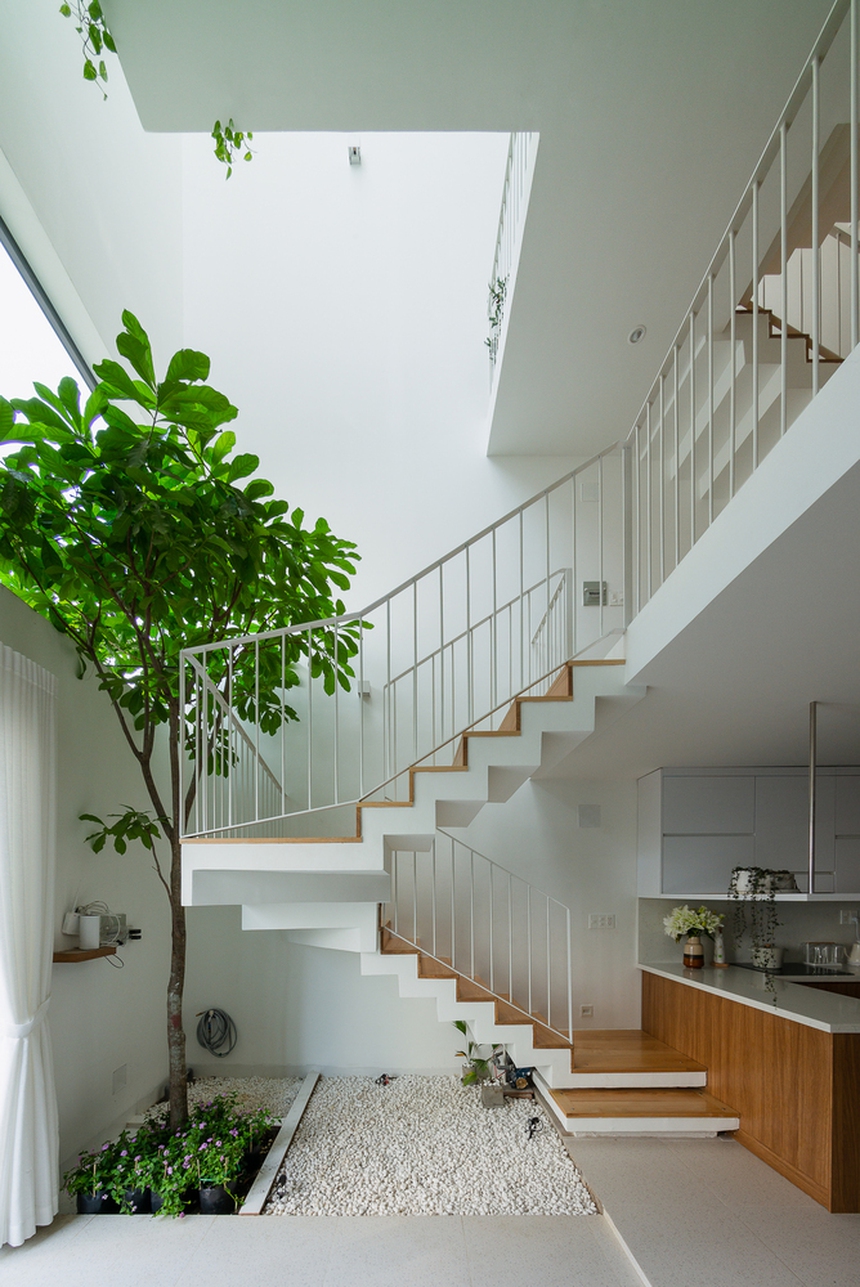 Đưa sân vườn, ban công "gói gọn" vào trong căn nhà 50m2 - Ảnh 3.