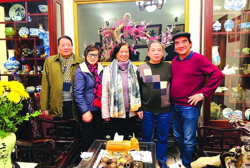 Chuyện chưa kể về 'huyền thoại' phố Chả Cá - Ảnh 1.