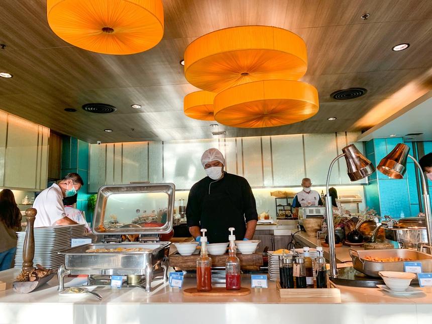 Buffet sáng của đội tuyển Việt Nam kém đa dạng - Ảnh 3. Buffet sáng của đội tuyển Việt Nam kém đa dạng - Ảnh 3.