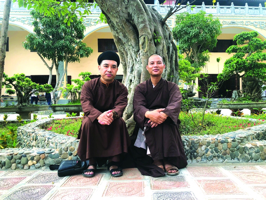 Văn hóa Việt trong màu nâu sồng và áo ngũ thân - Ảnh 5.