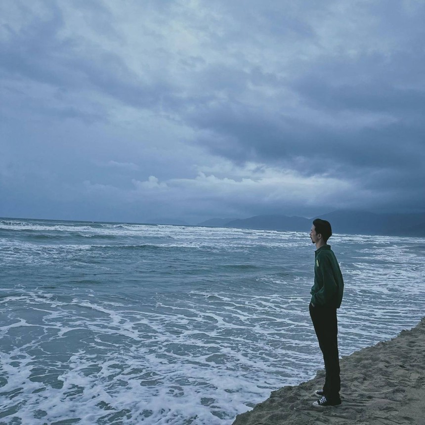 Đen Vâu lên tiếng về tin đồn làm lễ ăn hỏi với Hoàng Thuỳ Linh - Ảnh 2.