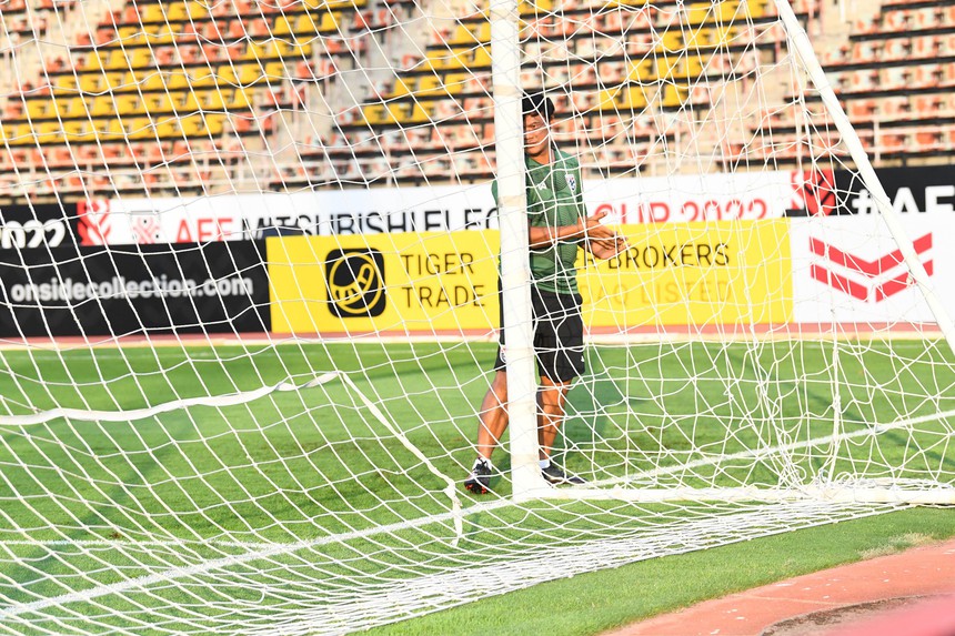 Cận cảnh SVĐ Thammasat nơi tuyển Việt Nam "quyết đấu" tuyển Thái Lan - Ảnh 4.