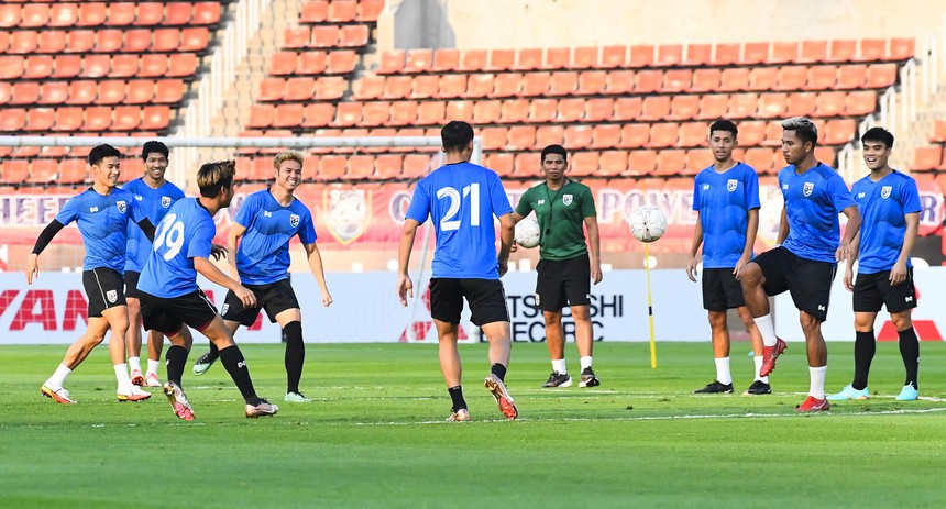Cận cảnh SVĐ Thammasat nơi tuyển Việt Nam "quyết đấu" tuyển Thái Lan - Ảnh 12.
