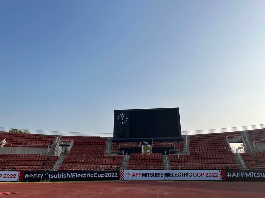 Cận cảnh SVĐ Thammasat nơi tuyển Việt Nam "quyết đấu" tuyển Thái Lan - Ảnh 8.