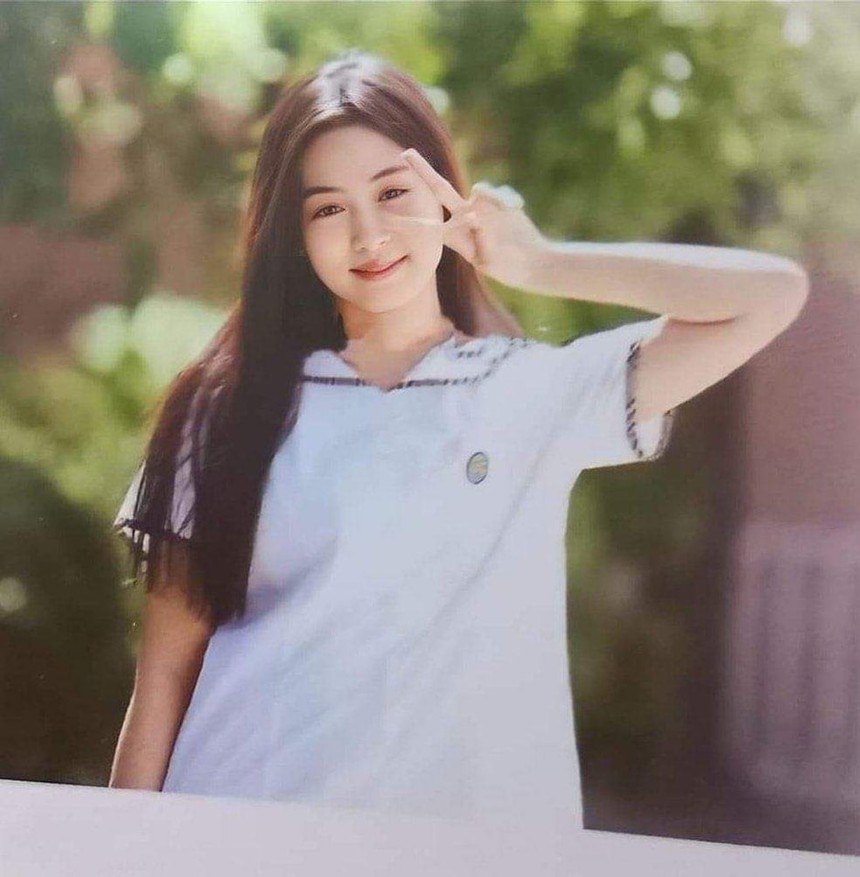 Thành viên thứ 2 của nhóm “em gái BLACKPINK” lộ diện: Hát, nhảy, rap đều tốt, visual thế nào mà được khen giống Jennie? - Ảnh 5.