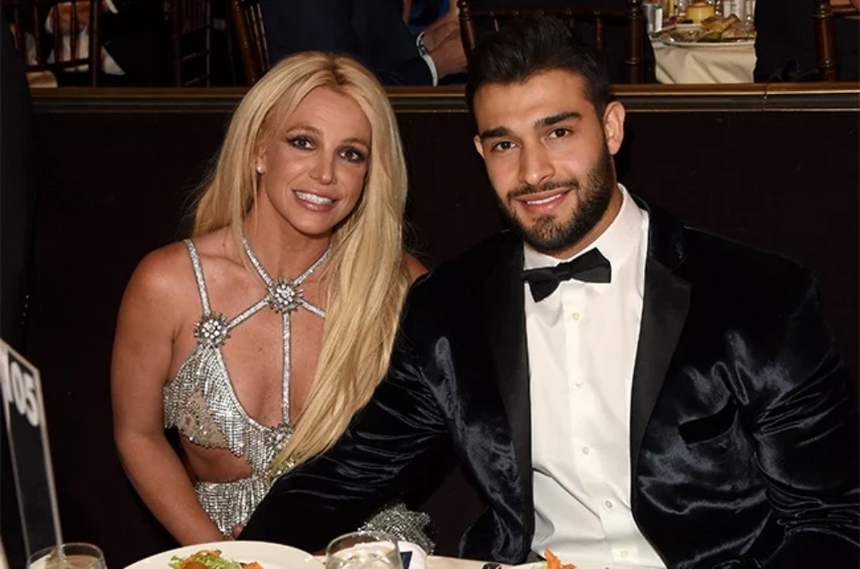 Britney Spears lên tiếng sau clip kích động tại nhà hàng - Ảnh 1.