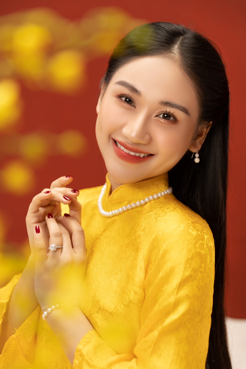 Quán quân Sao Mai Minh Ngọc: Năm 2023 sẽ cất cánh bay cùng âm nhạc - Ảnh 3.