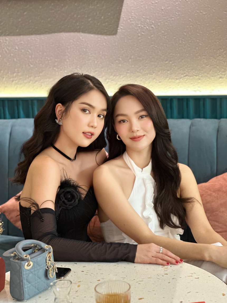 Ngọc Trinh thốt lên Minh Hằng là 'quỷ chứ không phải người' vì nể điều này - Ảnh 1. Ngọc Trinh thốt lên Minh Hằng là 'quỷ chứ không phải người' vì nể điều này - Ảnh 1.