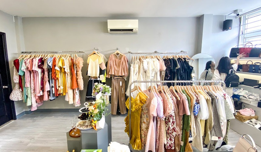 Giải cứu tủ quần áo cuối năm kiểu mới: Ký gửi rồi ngồi nhà chờ lấy tiền, ly kỳ chuyện check đồ hiệu - Ảnh 2. Giải cứu tủ quần áo cuối năm kiểu mới: Ký gửi rồi ngồi nhà chờ lấy tiền, ly kỳ chuyện check đồ hiệu - Ảnh 2.