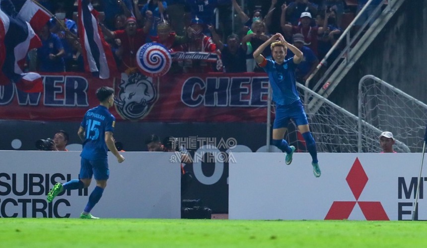 Tiến Linh và Bunmathan được vinh danh sau trận chung kết lượt về AFF Cup 2022 - Ảnh 4.