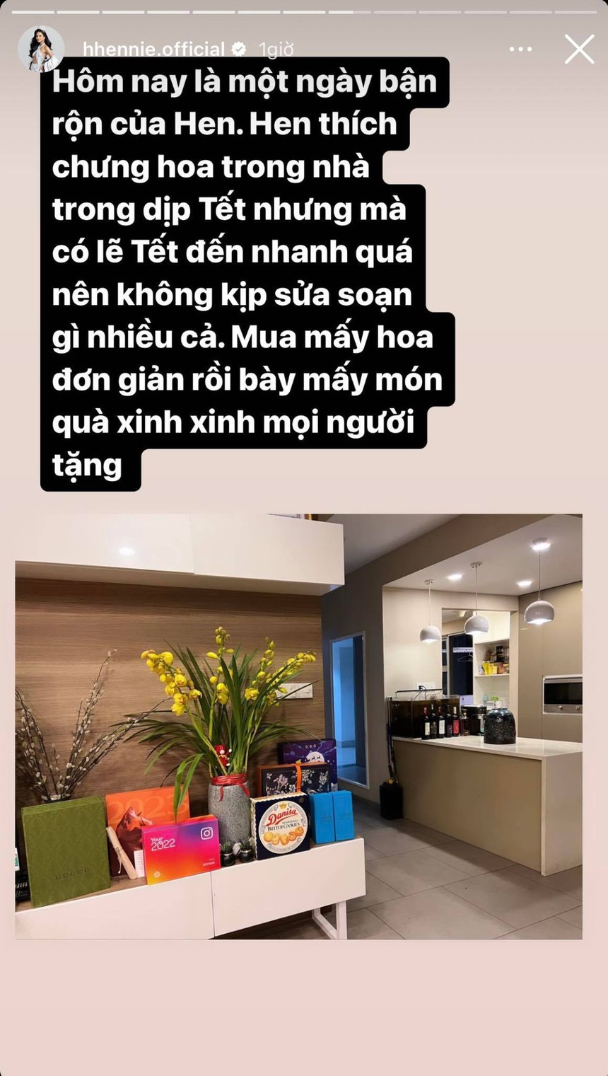 Tình hình sắm Tết của sao Việt: Người mua quà biếu cha mẹ từ sớm, người khoe hoá đơn shopping dài cả mét  - Ảnh 3.