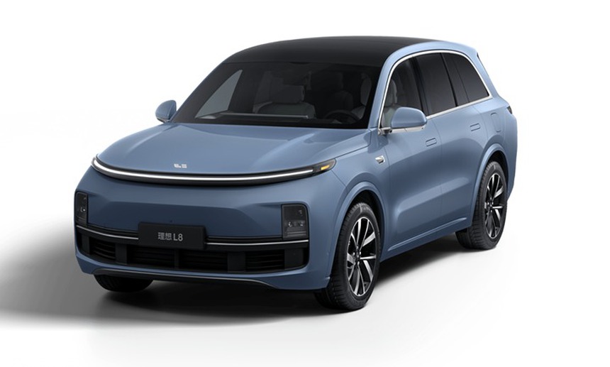 Lái xe điện một mình giữa đêm, tài xế hoảng hồn khi thấy hệ thống báo có người chạy theo phía sau - Ảnh 4.