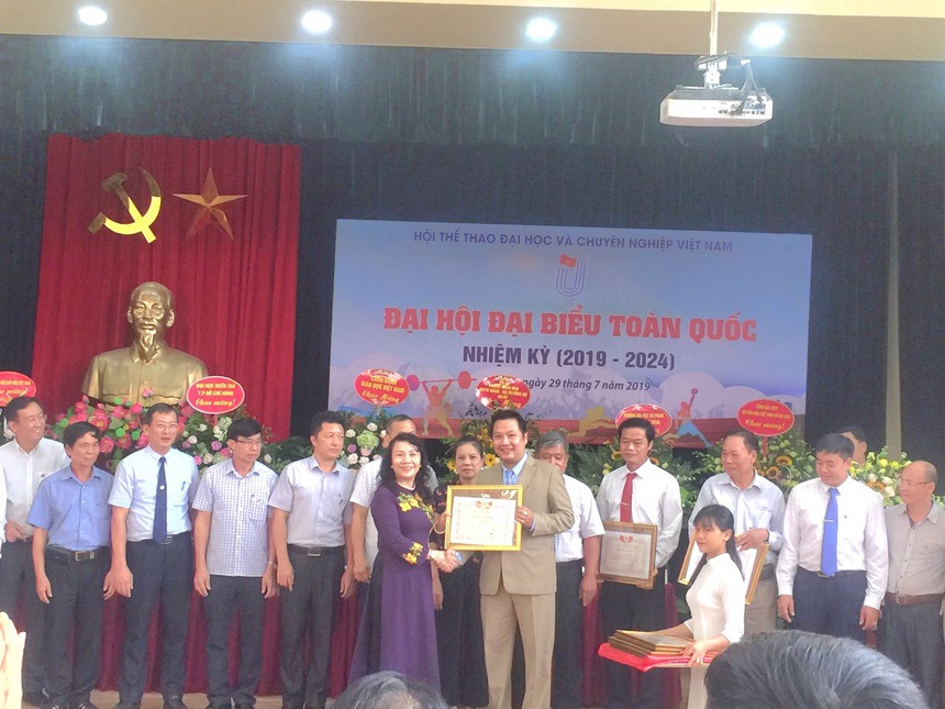 Thầy Hồ Thiện Vinh hé lộ chuyện đón Tết Quý Mão 2023 cùng người đặc biệt - Ảnh 2.