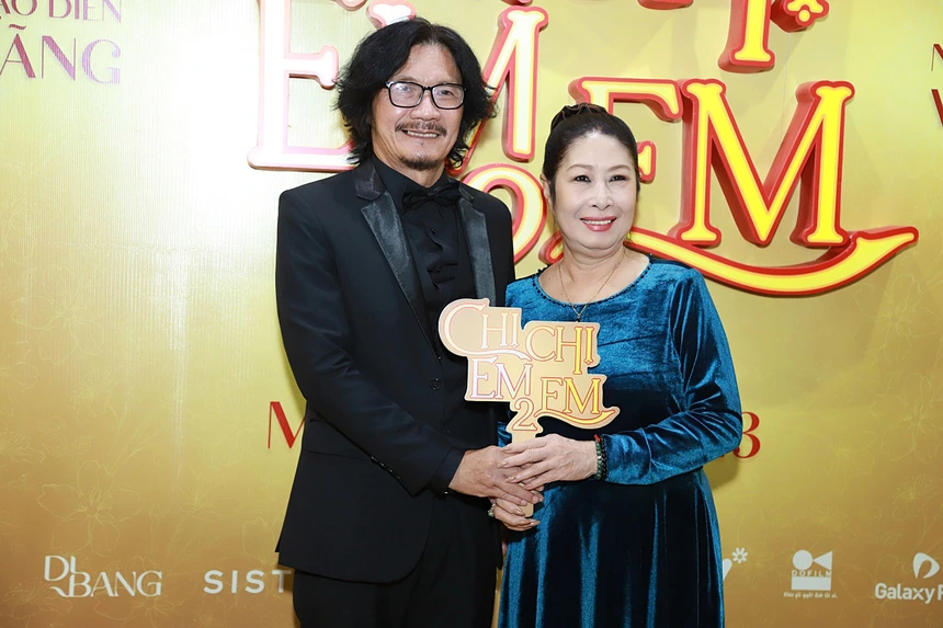 Sao Việt cùng dàn Hoa - Á hậu cùng đến xem "cuộc chiến" của cặp chị em Minh Hằng - Ngọc Trinh - Ảnh 6.