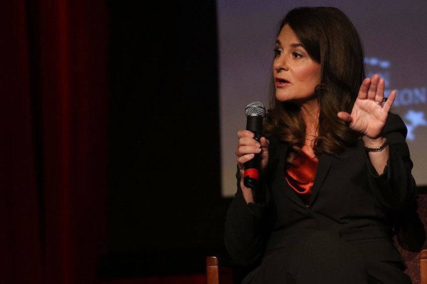 Sóng gió tình trường của hàng loạt tỷ phú: Việt Nam cũng có một người, đến Tết chưa được BÌNH yên, đau đầu vì chính thất và “búp bê” OANH tạc trên khắp MXH - Ảnh 6. Sóng gió tình trường của hàng loạt tỷ phú: Việt Nam cũng có một người, đến Tết chưa được BÌNH yên, đau đầu vì chính thất và “búp bê” OANH tạc trên khắp MXH - Ảnh 6.