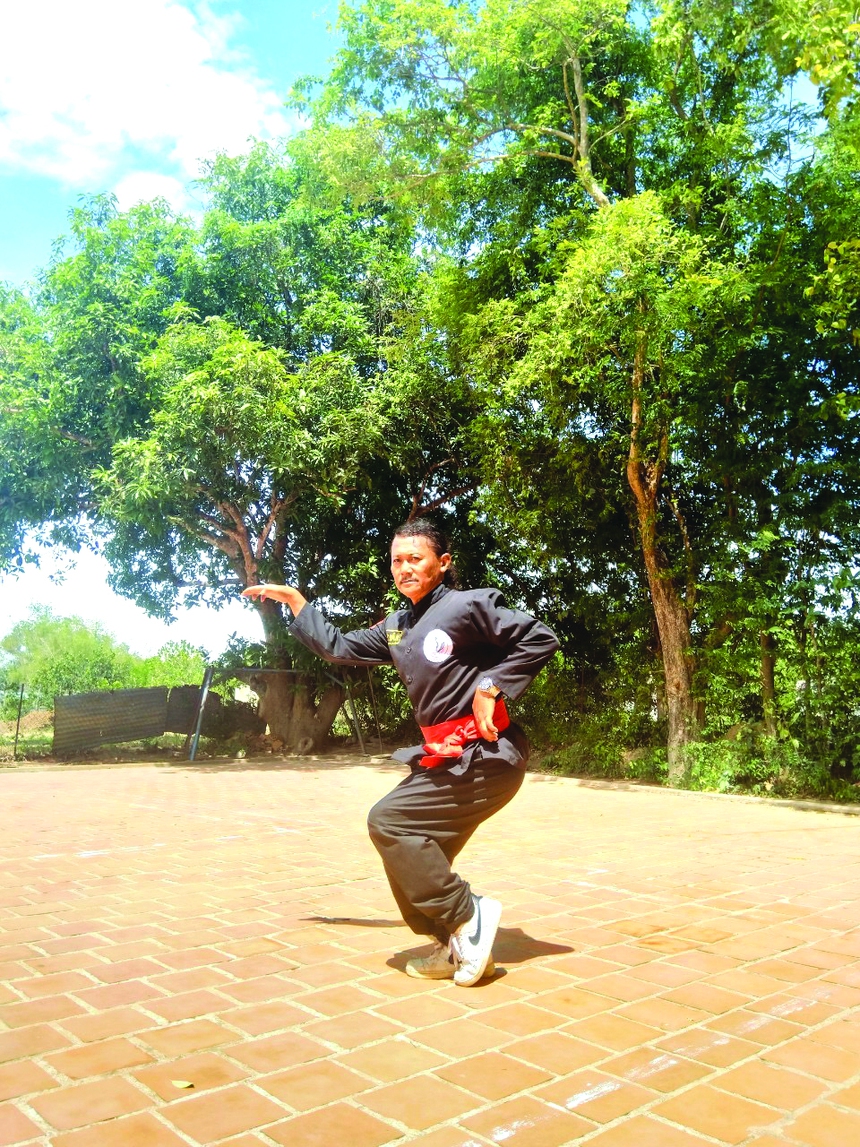 'Mèo thiêng rửa mặt' - nét độc đáo trong võ thuật Việt! - Ảnh 2.