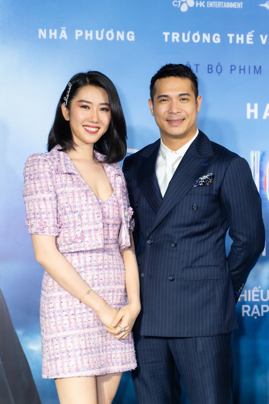 Tình trường Trương Thế Vinh: Từng hủy hôn nữ phi công, 'thuyền' với Thúy Ngân 'toang' vì khoảnh khắc thân mật với người này - Ảnh 4. Tình trường Trương Thế Vinh: Từng hủy hôn nữ phi công, 'thuyền' với Thúy Ngân 'toang' vì khoảnh khắc thân mật với người này - Ảnh 4.